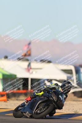 media/Dec-05-2024-Racers Edge (Thu) [[e102e0690b]]/3-B Group/Session 5 (Turn 16)/